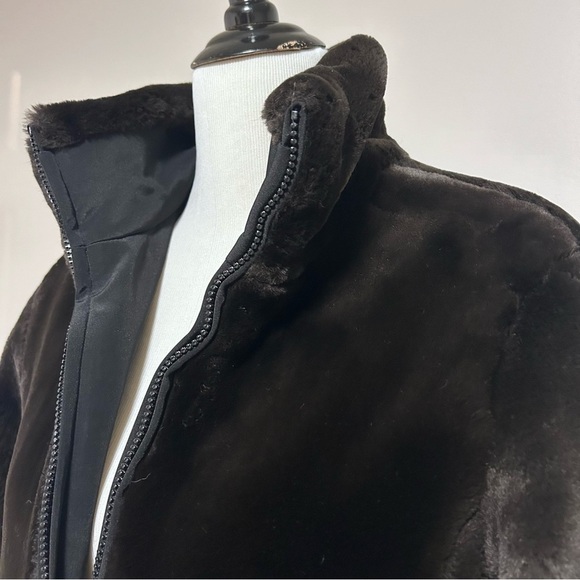 MARC NewYork Reversible Faux Fur Coat - Picture 6 of 9